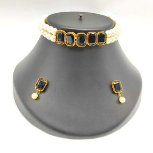 Two layer pearl and Austrian stone choker necklace with studs